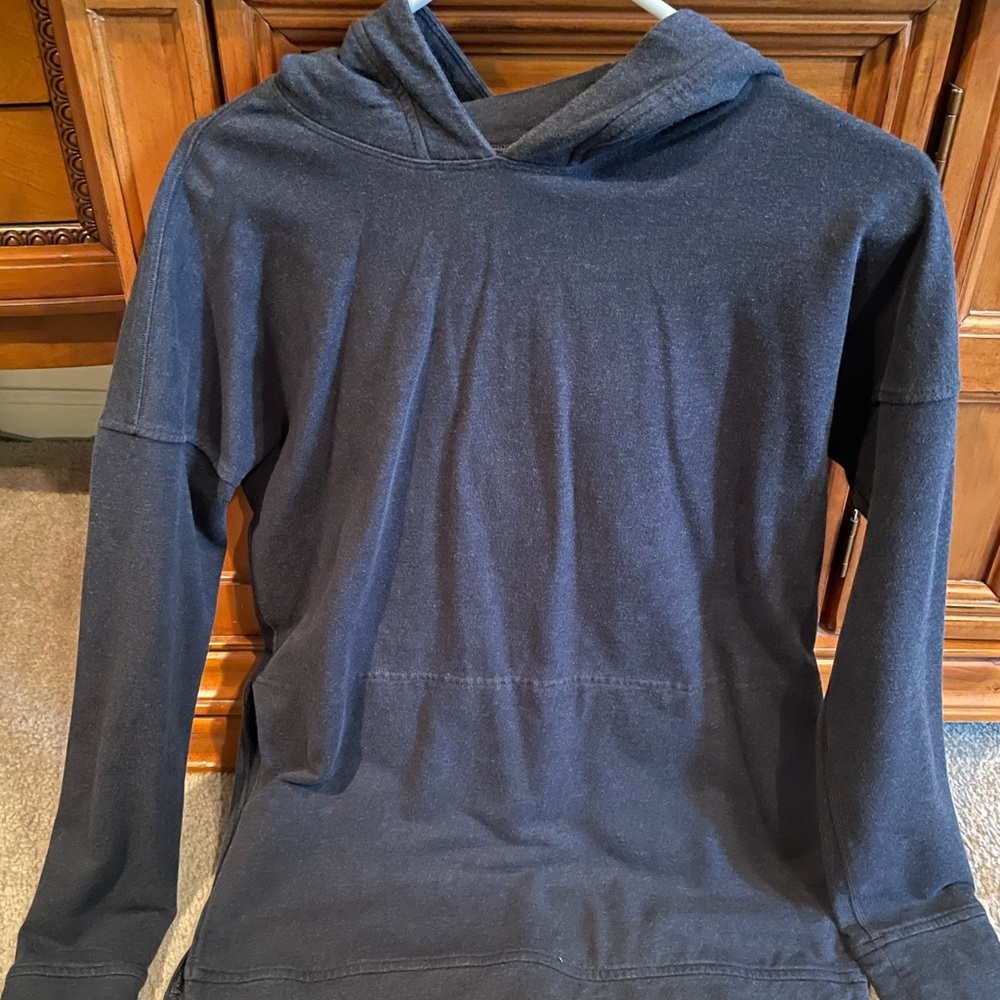 LULULEMON HOODIE
